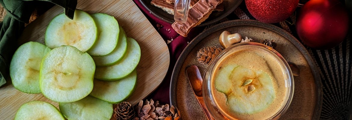 How to Make Non-Alcoholic Apple Pie Punch.