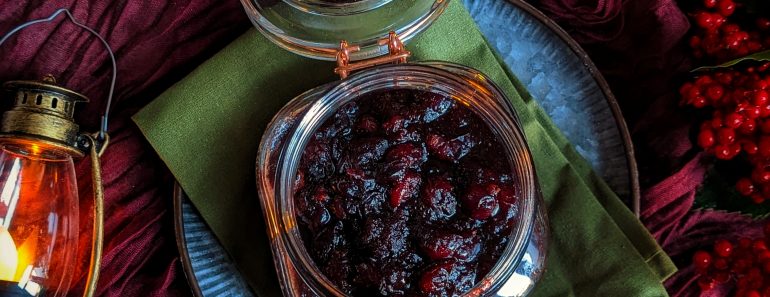 Easy 3 Ingredient 10 minute Cranberry Sauce